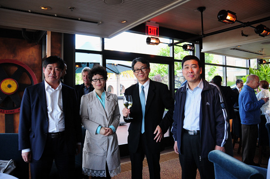 Researcher Wang Guangming was at the ICOA general membership...