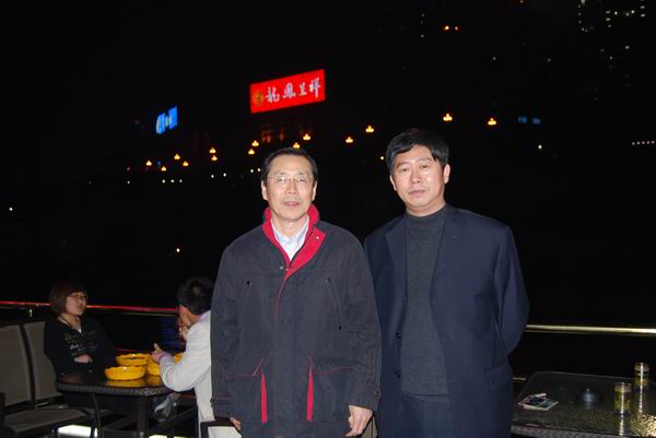 General manager Mr. Limuzhengming of Shanghai Yuteng Interna...